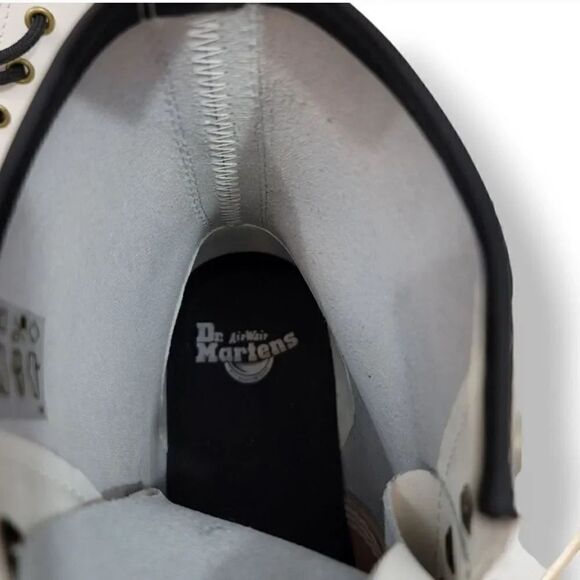 NEW Dr. Martens Zavala T Lamper Combat Boot in White Leather Unisex M 10/W 11 - Picture 13 of 16